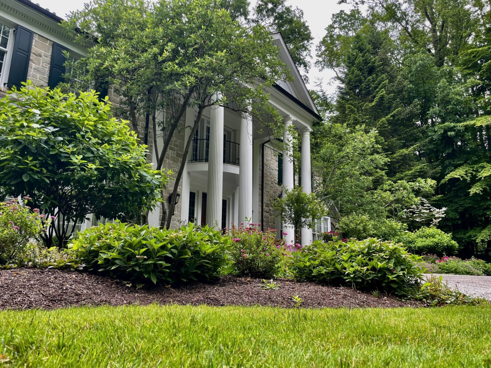 Certified Landscape Professionals providing beautiful sustainable landscapes you can grow with.